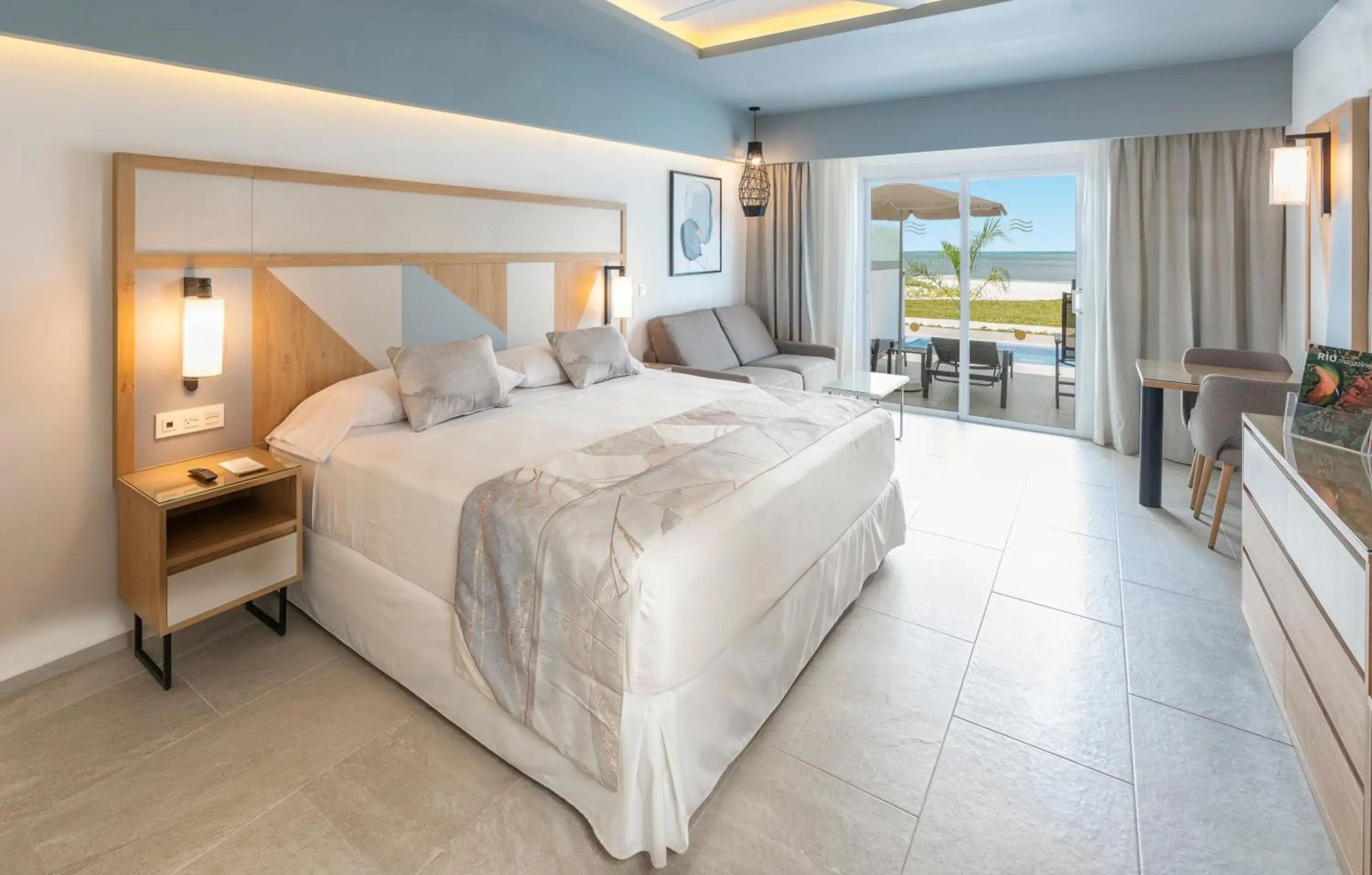 Bed in Riu Caribe - All Inclusive